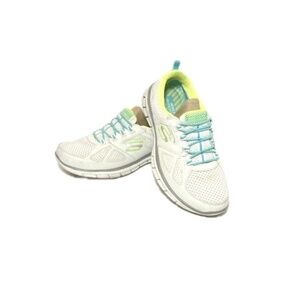 SKECHERS - MEMORY FOAM - WOMENS SIZE: 6